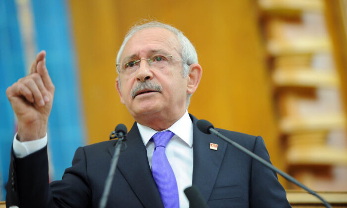 Bay Kemal’in kafa iyice gitti!. “Atatürk’ün kurduğu Türkiye’de terörist Demirtaş’ı Mahkum Edemezsiniz!.”