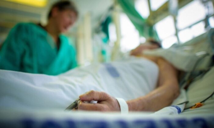 Sağlık Bakanlığı’nın uyarılarına rağmen özel hastanelerdeki koronavirüs soygunculuğu devam ediyor!.