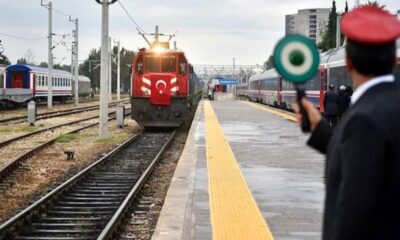 Türkiye’den Çin’e ilk ihraç treni! Bakan Karaismailoğlu: “Ülkemiz adına yeni bir dönemin habercisi..”