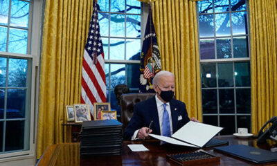 Biden Beyaz Saray’da! Koltuğa oturur oturmaz Trump’ın izlerini silmeye başladı!.