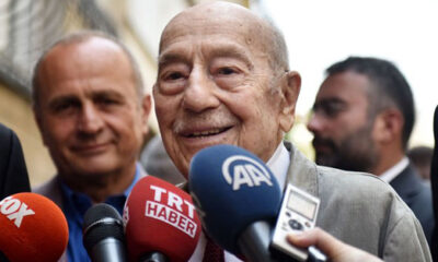 Eski Bakanlardan Cahit Kayra vefat etti!.