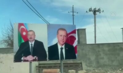 Şuşa’ya Cumhurbaşkanı Erdoğan ve Aliyev’in pankartları asıldı!.