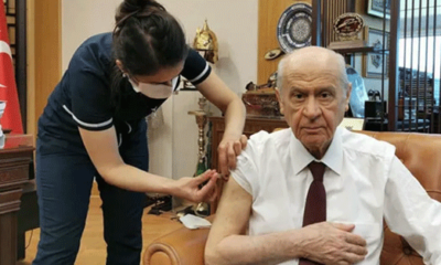 Devlet Bahçeli coronavirüs aşısı yaptırdı!.
