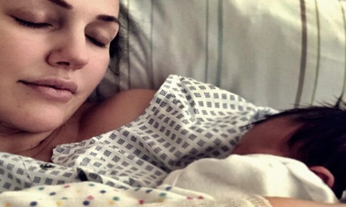 Meryem Uzerli, ikinci kez anne oldu!.