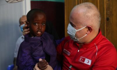 Türk Kızılay, Somali’de her gün 3 bin kişiye yemek dağıtıyor!.