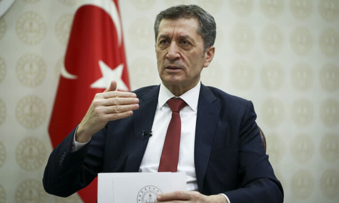Ziya Selçuk’tan YKS paylaşımı! Yarın 15.00’te başlıyor!.