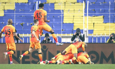 Dev derbi Galatasaray’ın galibiyetiyle sona erdi!. Maç sonucu: Fenerbahçe 0-1 Galatasaray