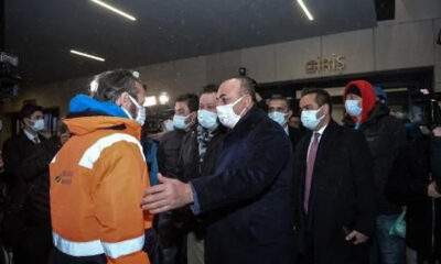 Korsanlar tarafından rehin alınan 15 denizcimiz Türkiye’ye getirildi..