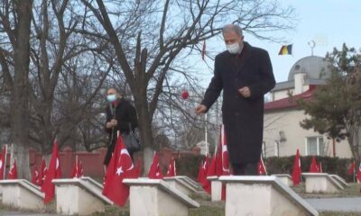 Hulusi Akar, Bükreş Türk Şehitliği’ni ziyaret etti!.