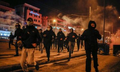 Atina’da eylem gecesi! 1 polis yaralı, 5 protestocu gözaltında..