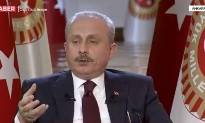 Mustafa Şentop’tan dokunulmazlık açıklaması! “1300’e yakın dosya var!.”