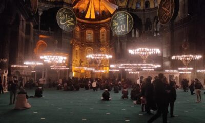 Ayasofya Camii’nde 87 yıl sonra Berat Kandili kutlandı!.