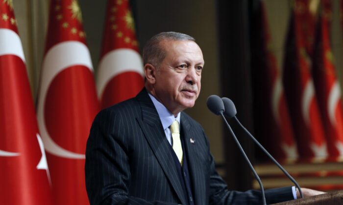 Başkan Erdoğan: “Bu vatanın ekmeğini yiyenin İstiklal Marşı ile sorunu olamaz!.”