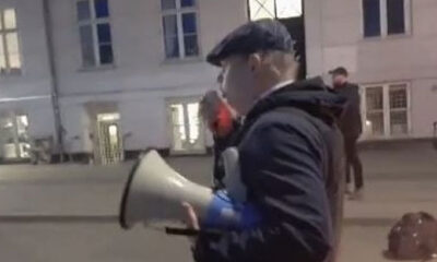 Danimarka’da ırkçı parti lideri, Kur’an-ı Kerim yakarak Başkan Erdoğan’ı hedef gösterdi!. (video haber)