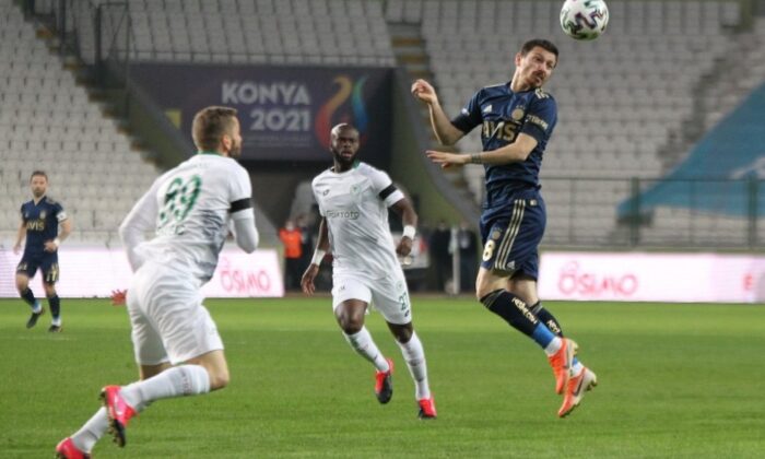 Fenerbahçe deplasmanda Konyaspor’u 3-0 mağlup etti!.