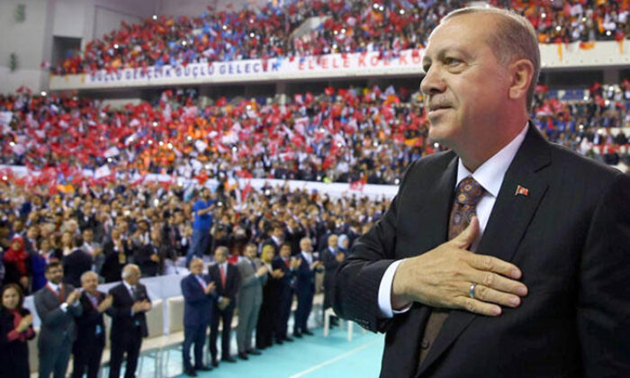 Başkan Erdoğan AK Parti 7. Olağan Büyük Kongresi’nde konuşuyor!. (Canlı Yayın)