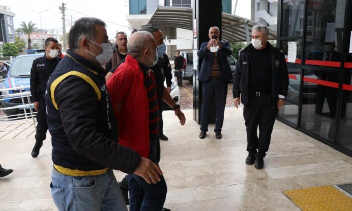 Antalya’da eşini öldüren katile arkadaşları destek çıktı!.