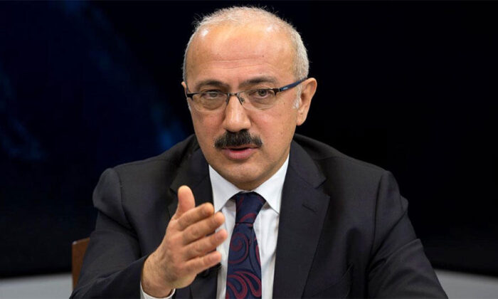 Maliye Bakanı Elvan’dan serbest piyasa garantisi.. “Dolara müdahale edilmeyecek!.”