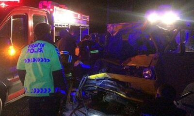 Afyonkarahisar’da feci kaza! 1 kişi hayatını kaybetti, 2 kişi yaralandı!.