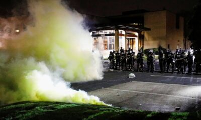 ABD’de polis şiddeti devam ediyor! Bir siyahi genç daha polis tarafından öldürüldü, ortalık yine karıştı!.