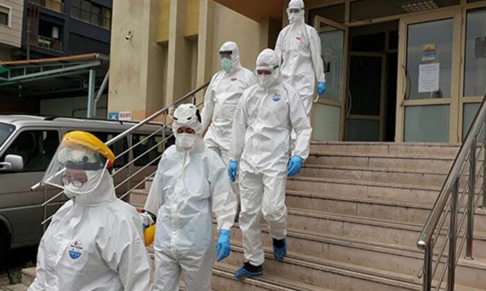 Aşı olmayanlar için “Aşı İkna Timleri” kurulacak!.