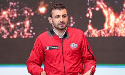 Türkiye’ye uygulanan ambargolara sevinenlere Bayraktar’dan sert tepki! “Şam şeytanları gibi tepinmeye devam edebilirsiniz!.”