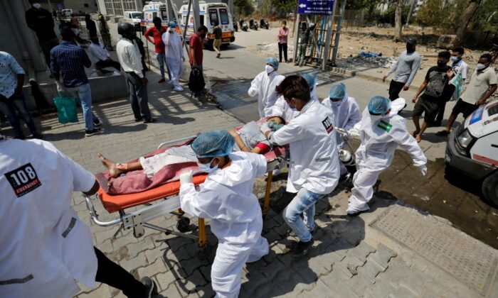 Oksijen tanklarında ki sızıntı nedeniyle Hindistan’da 22 covid hastası öldü!.