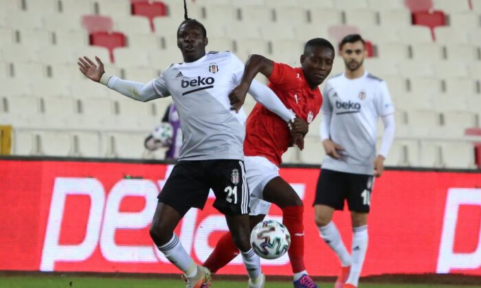 Beşiktaş Sivasspor’la deplasmanda 0-0 berabere kaldı!.
