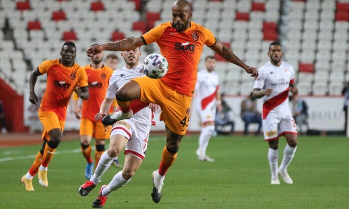 Galatasaray deplasmanda Antalyaspor’u 1-0 mağlup etti!.