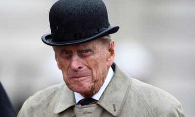 Kraliçe Elizabeth’in eşi Prens Philip öldü!.