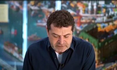 Oruç tutan futbolcularla dalga geçen Cüneyt Özdemir, gelen tepkiler üzerine özür diledi!. (video haber)