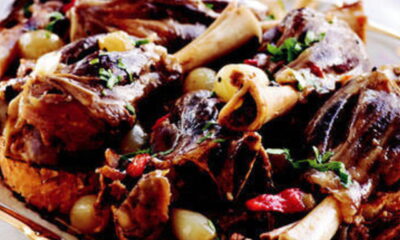 İftar sofralarınızı Osmanlı Saray Mutfağı’ndan “Pekmezli Et Yahnisi”yle taçlandırın!.