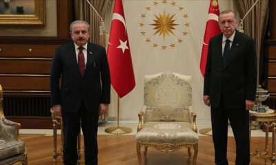 Beştepe’de Anayasa Zirvesi! Cumhurbaşkanı Erdoğan, Mustafa Şentop ile görüştü!.
