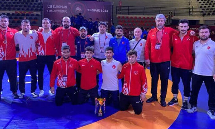 Genç güreşçiler gururlandırdı! 23 yaş altı Avrupa Güreş Şampiyonası’nda Türkiye’ye 6 madalya..