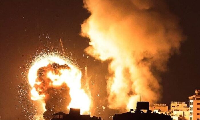 Terörist İsrail, Filistin İçişleri Bakanlığı binasını vurdu!.