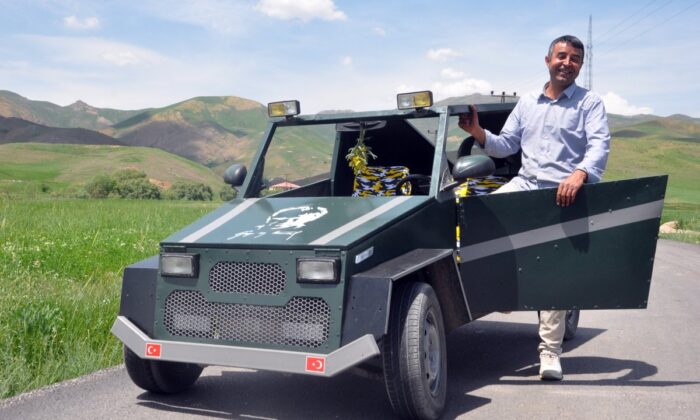 Hakkarili çoban, kendi arabasını kendi yaptı!.