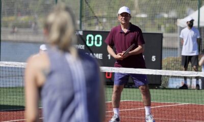 Haliç’in üzerine tenis oynamak için kort inşa ettiren İmamoğlu’na Bakan Varank’tan çok sert tepki! “Hastane yolunu yaptırmaya para bulamıyor!.”