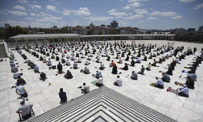 Bayramı Namazı saatleri belli oldu!.