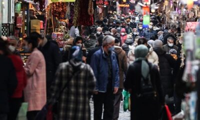 Hafta sonu yasaklarına şartlı kaldırma..