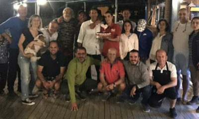 Hükümete “Tam Kapanma” çağrısı yapan Fatih Portakal’a bak!. Pandemi kurallarını hiçe sayıp doğum günü partisi düzenledi!.