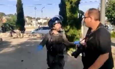 İşgalci teröristlerden haber takibi yapan gazetecilere saldırı..