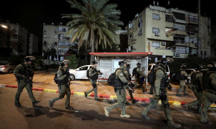 İsrail vatandaşı 374 Filistinli gözaltına alındı!.