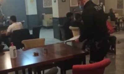 Ağrı’da gizlice müşteri kabul eden kafelere baskın..