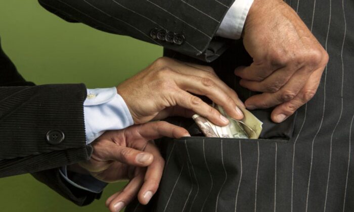 İstanbul Emniyet Müdürlüğü’nde rüşvet operasyonu!.