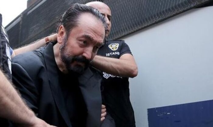 Adnan Oktar, Batman’da yeni yapılan yüksek güvenlikli hapishaneye nakledildi!.