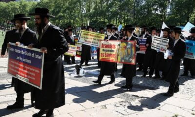 New York’ta yüzlerce Yahudi terörist İsrail’i protesto etti!.