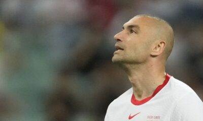 A Milli Takım’ın İsviçre’ye yenilgisinin ardından Burak Yılmaz özür diledi!.