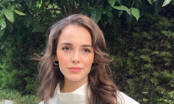 Oyuncu Hafsanur Sancaktutan’dan taciz itirafı! “Çocukken dedem tarafından istismara uğradım!.”