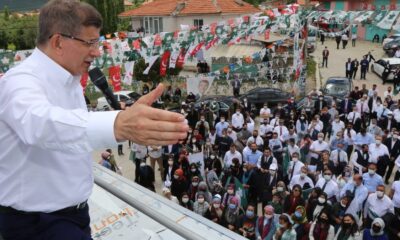 Ahmet Davutoğlu, partisi 17 oy alınca alay konusu oldu!.