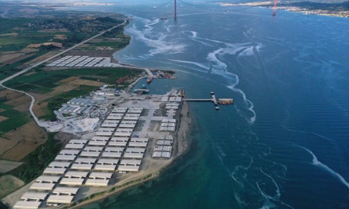 1915 Çanakkale Köprüsü’nde sona doğru..